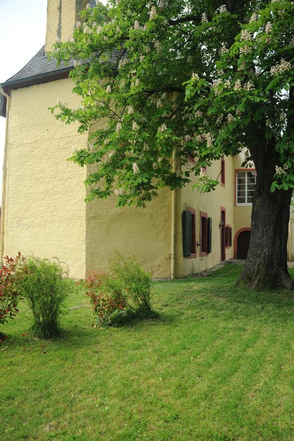 Kapelle - Urlaub Auf Dem Weingut Apartment Maring-Noviand Exterior photo