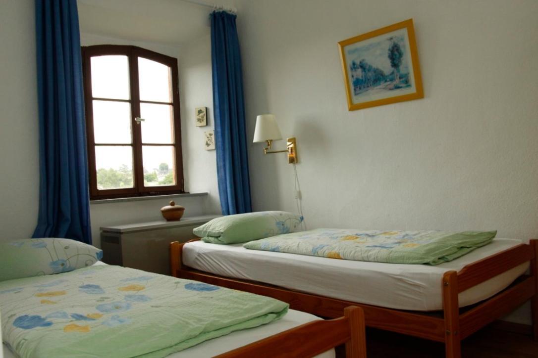Kapelle - Urlaub Auf Dem Weingut Apartment Maring-Noviand Exterior photo